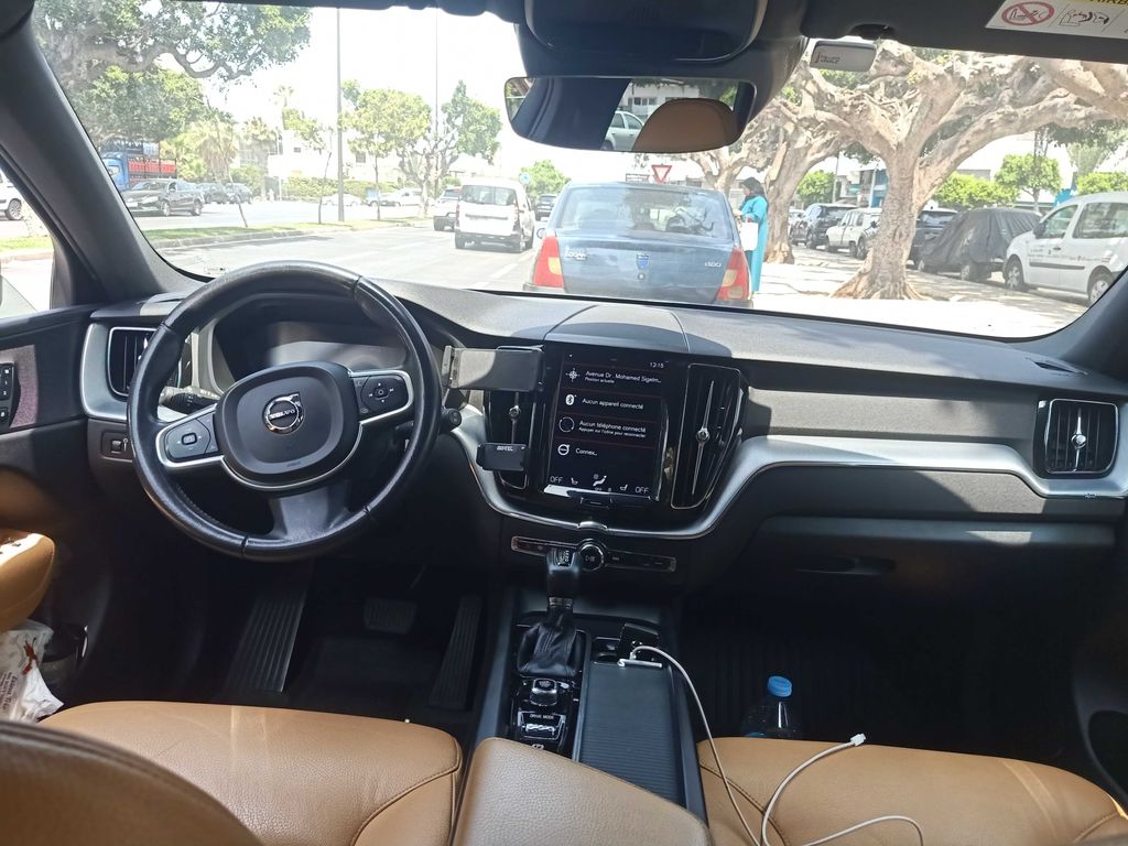 VOLVO XC60 2018