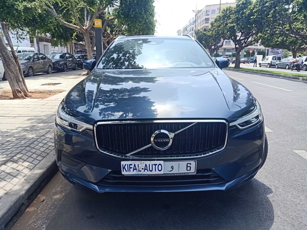 VOLVO XC60 2018