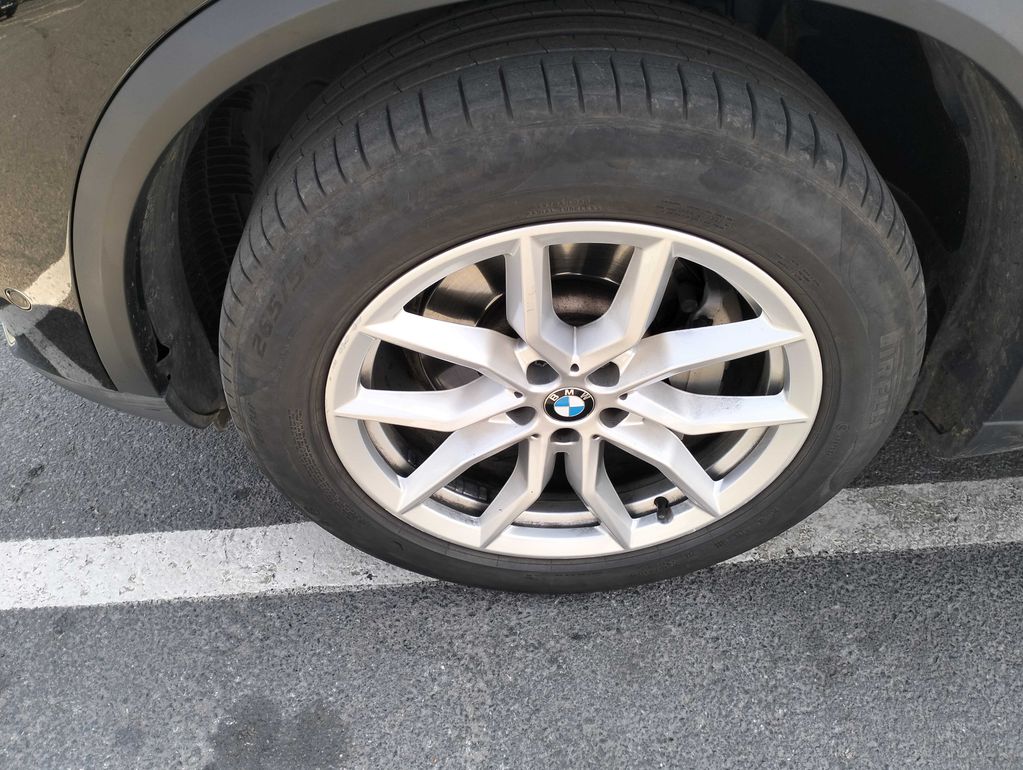 BMW X5 2023