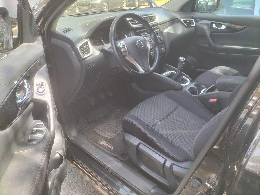 NISSAN Qashqai 2016