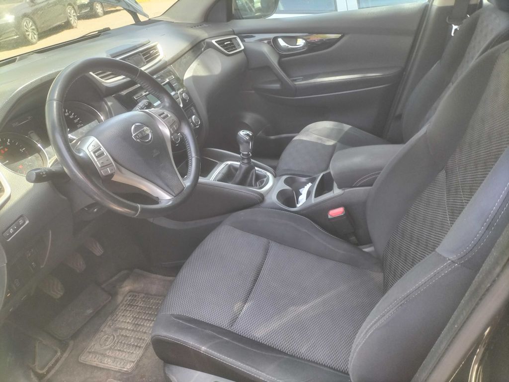 NISSAN Qashqai 2016