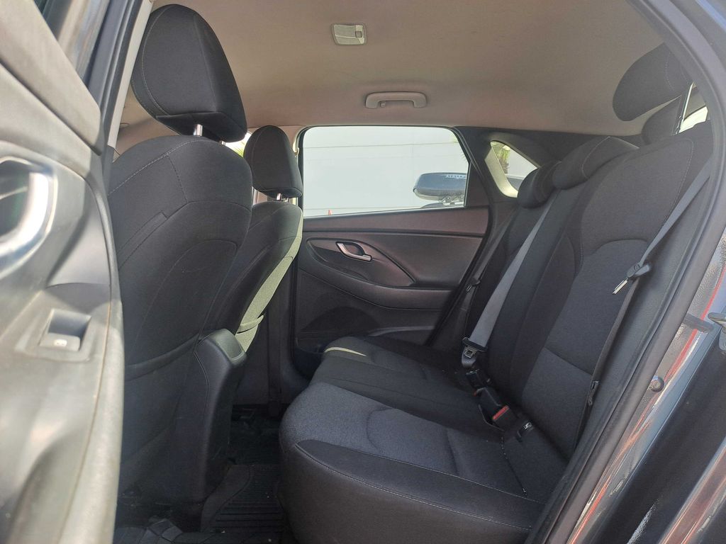 HYUNDAI i30 2021