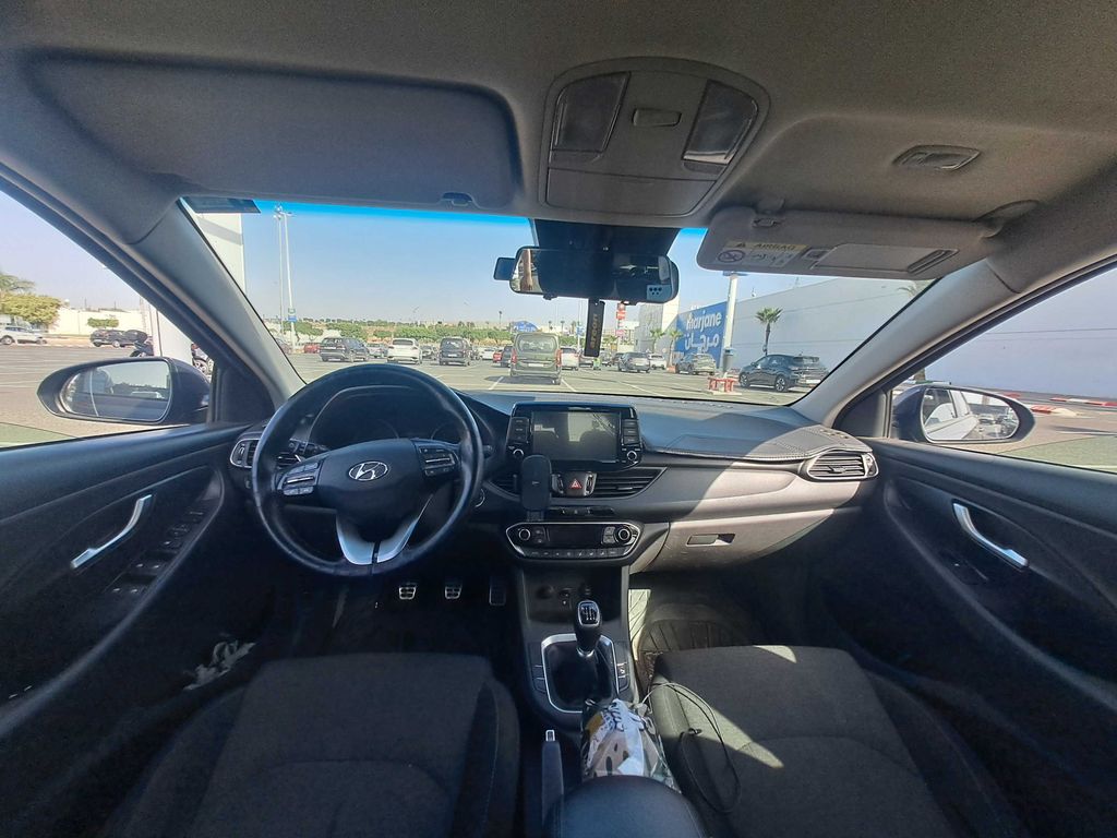 HYUNDAI i30 2021