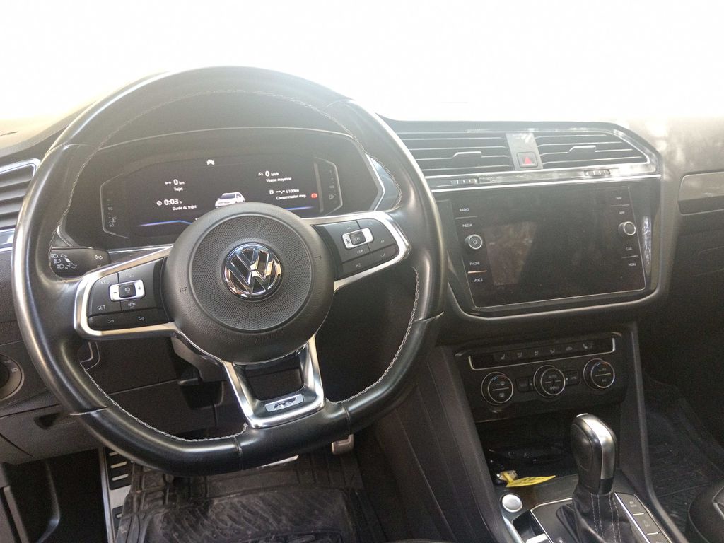 VOLKSWAGEN Tiguan 2021