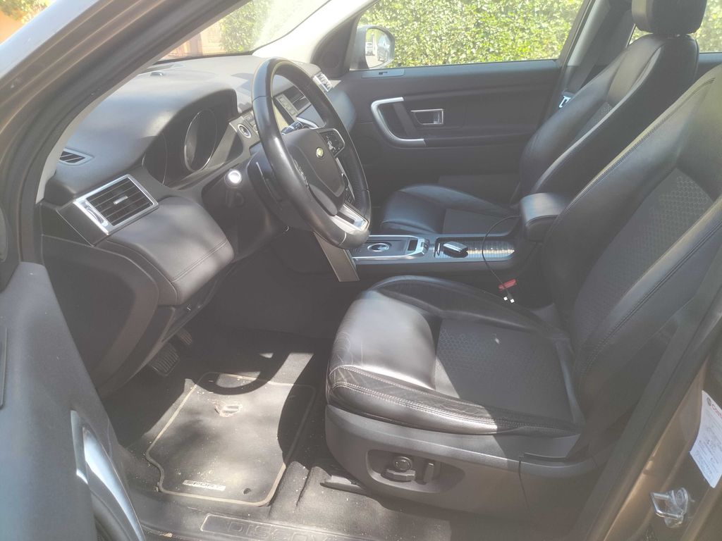 LAND-ROVER Discovery Sport 2015