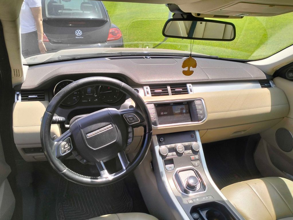 LAND-ROVER Evoque 2017