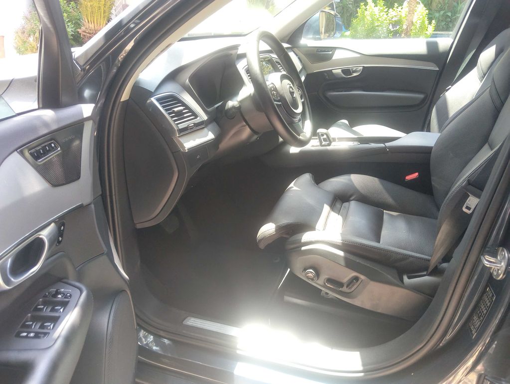 VOLVO XC90 2024