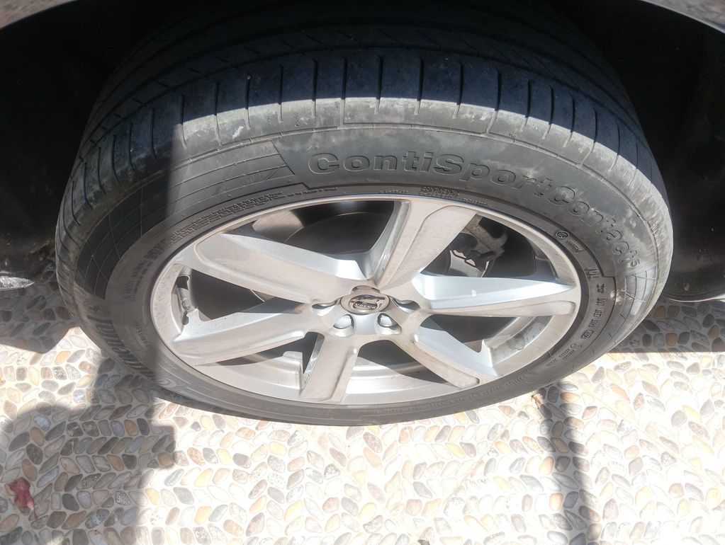 VOLVO XC90 2024