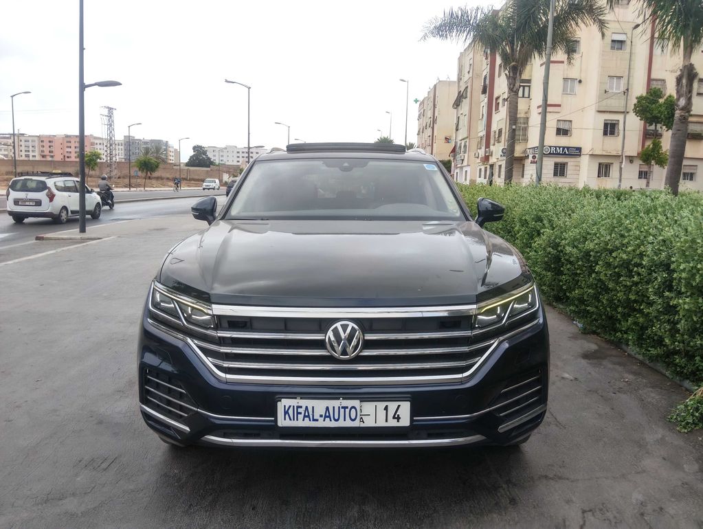 VOLKSWAGEN Touareg 2019