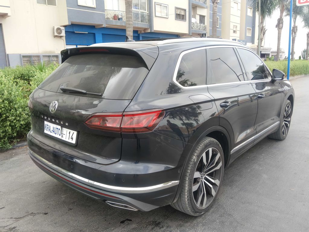 VOLKSWAGEN Touareg 2019