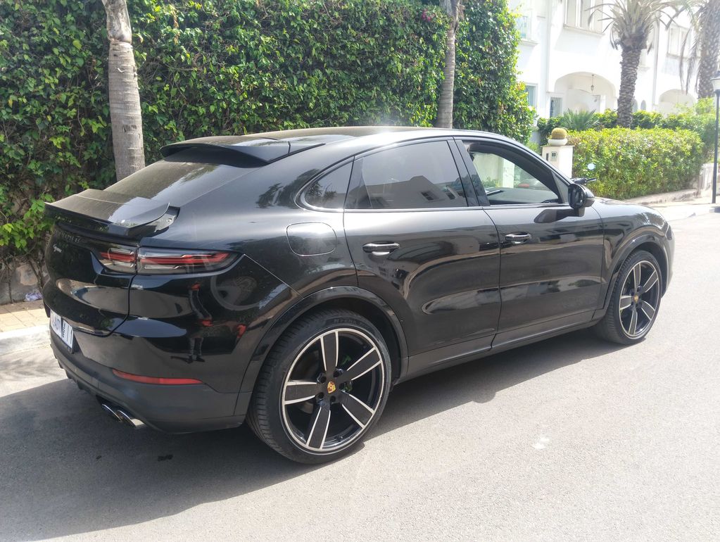 PORSCHE Cayenne 2020