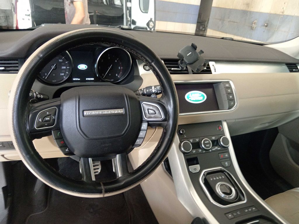 LAND-ROVER Evoque 2017
