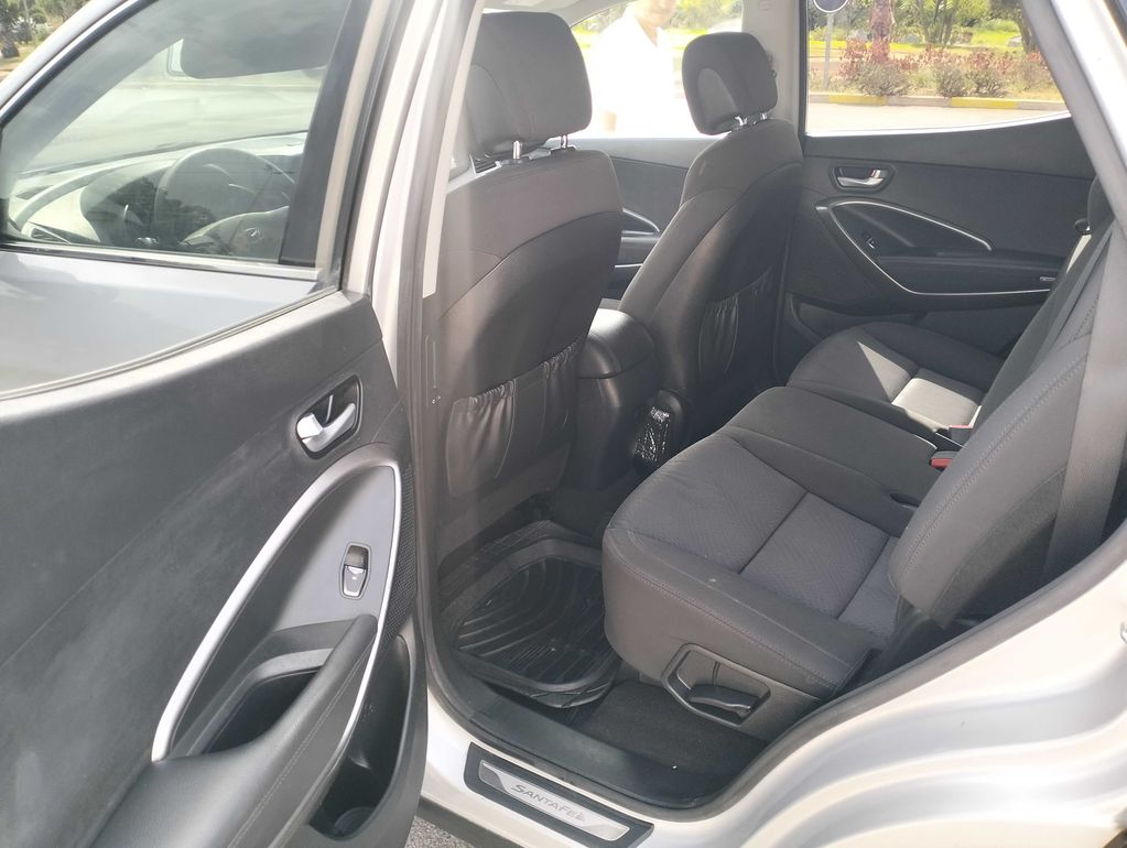 HYUNDAI Santa Fe 2016