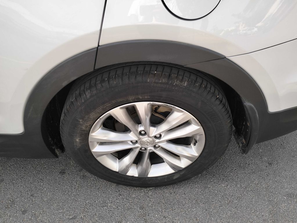HYUNDAI Santa Fe 2016