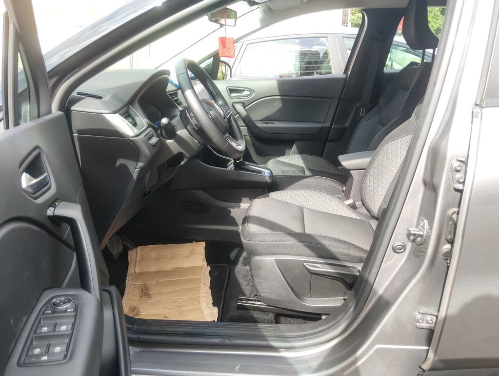 RENAULT Captur 2023