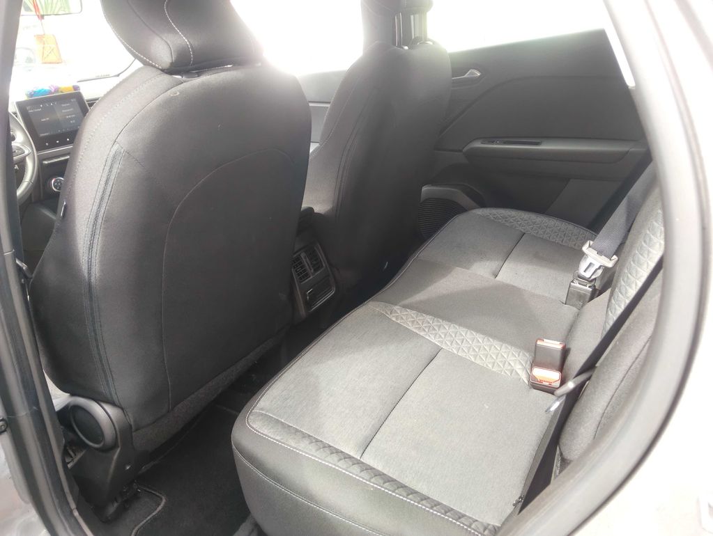 RENAULT Captur 2023