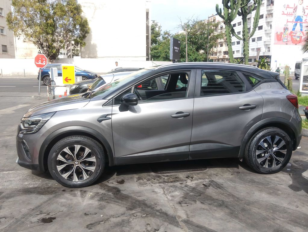 RENAULT Captur 2023