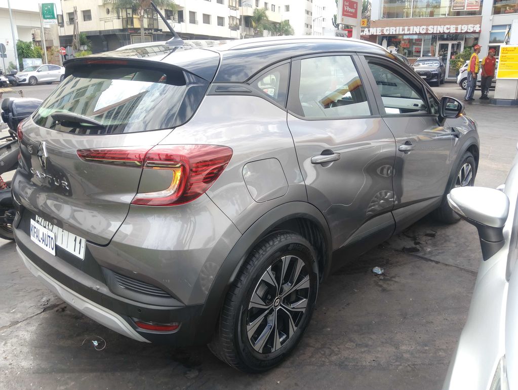 RENAULT Captur 2023