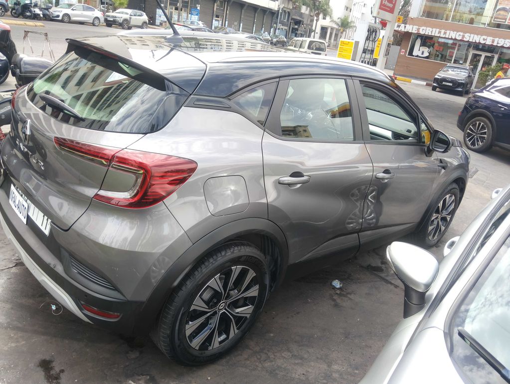 RENAULT Captur 2023