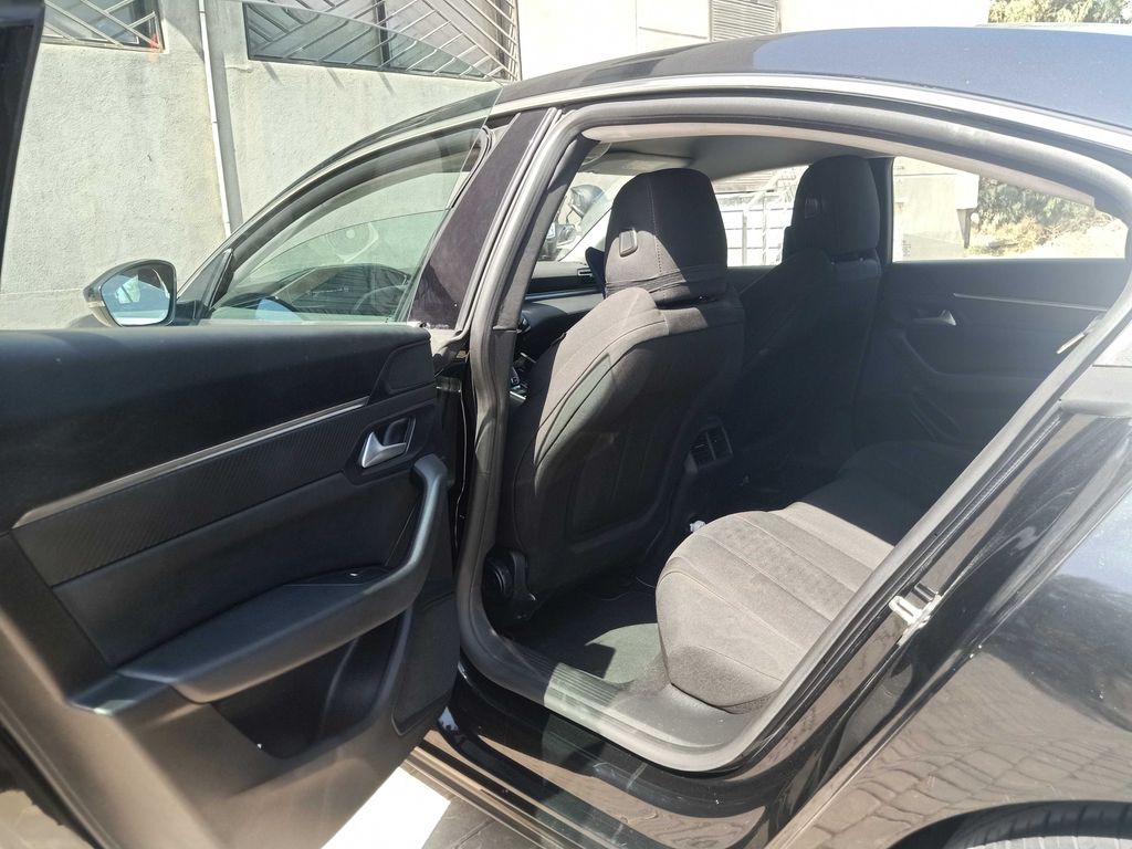 PEUGEOT 508 2021