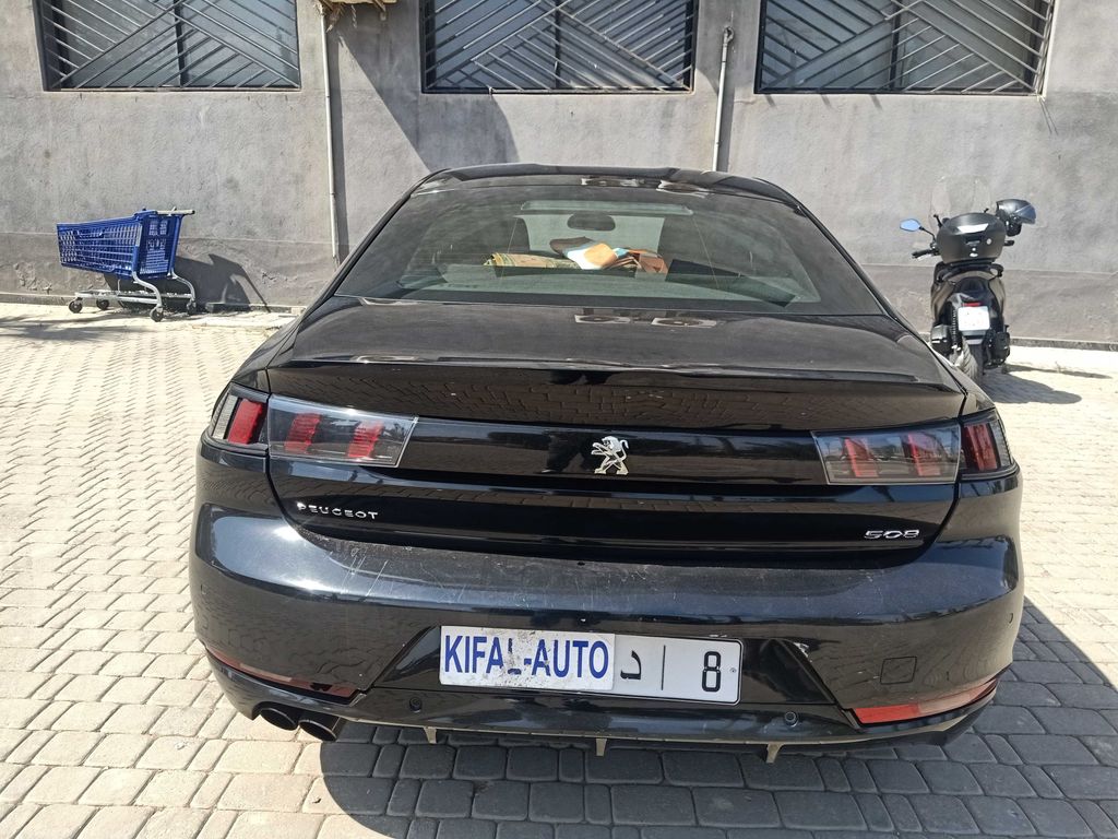 PEUGEOT 508 2021
