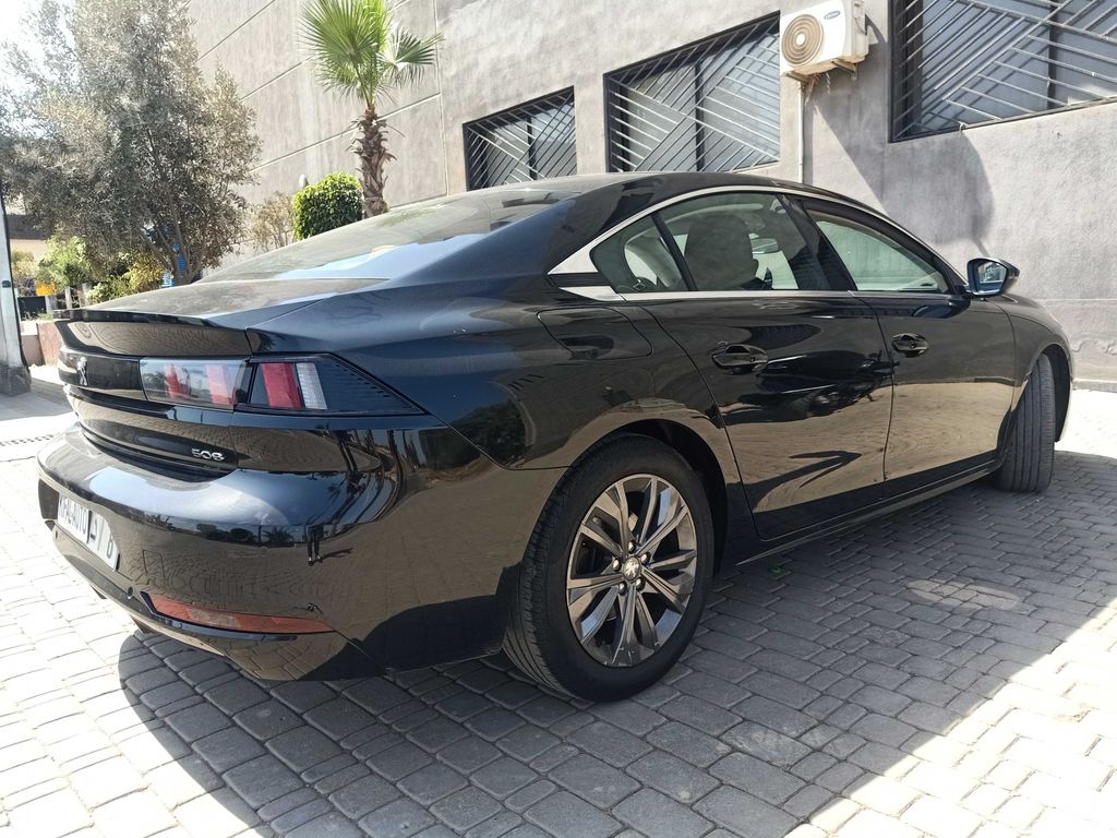 PEUGEOT 508 2021
