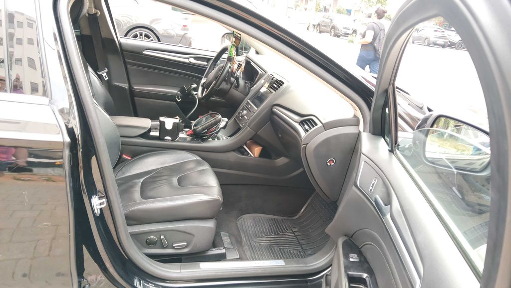 FORD Fusion Berline 2017