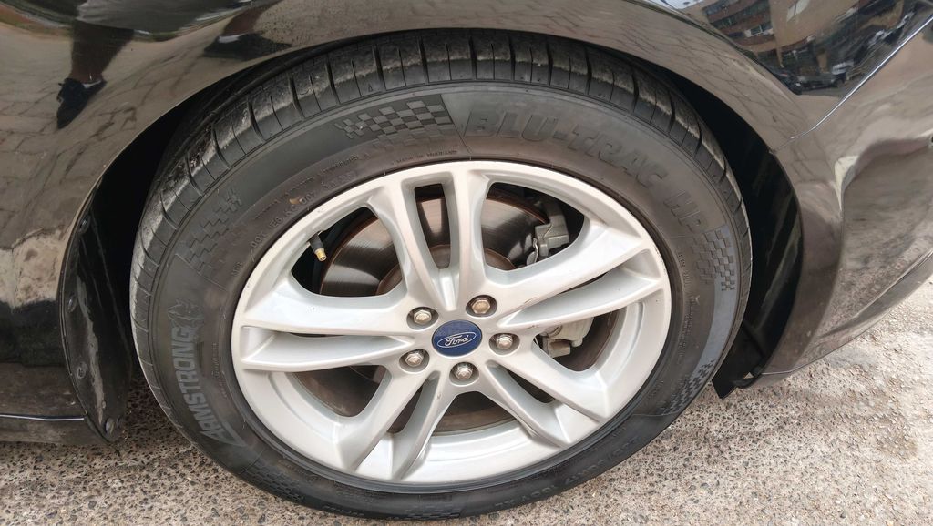 FORD Fusion Berline 2017