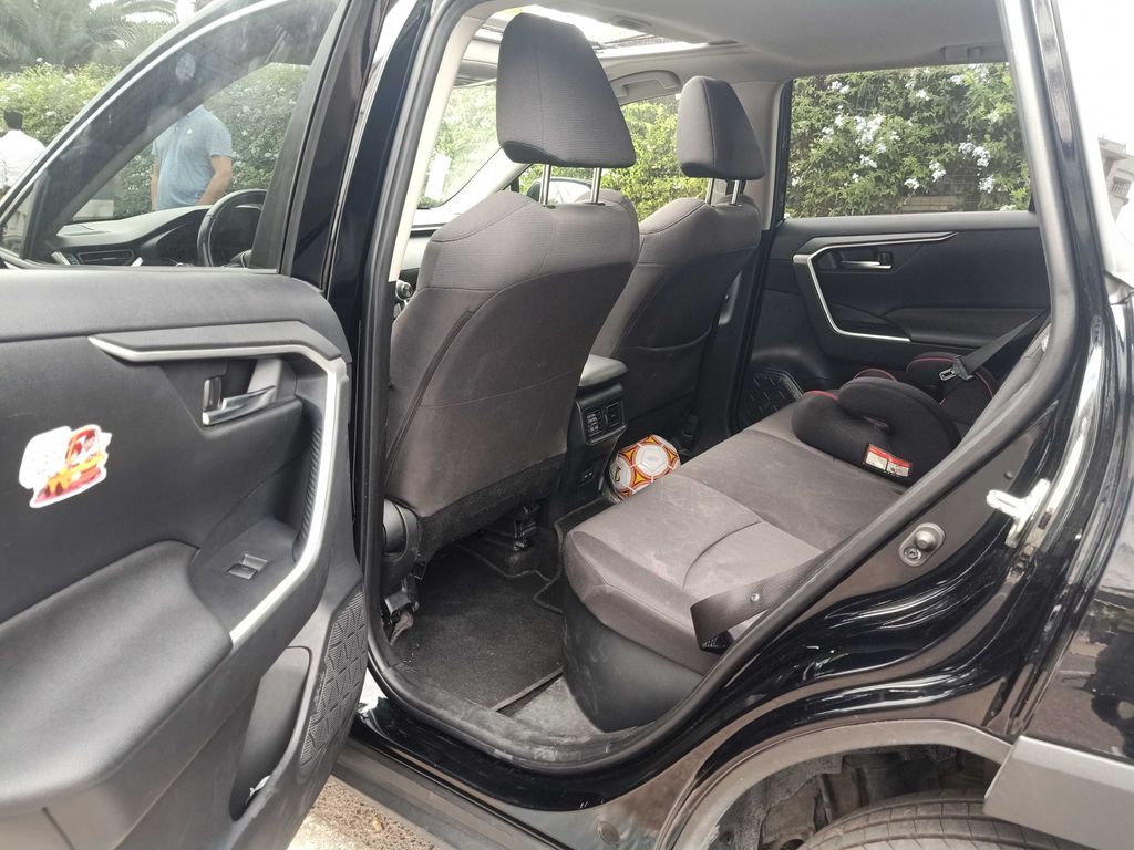 TOYOTA RAV4 2023