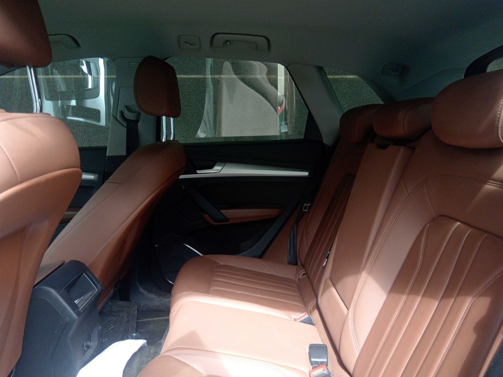 AUDI Q5 2021
