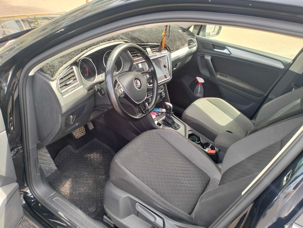 VOLKSWAGEN Tiguan 2019