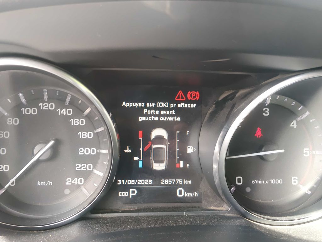 LAND-ROVER Discovery Sport 2015
