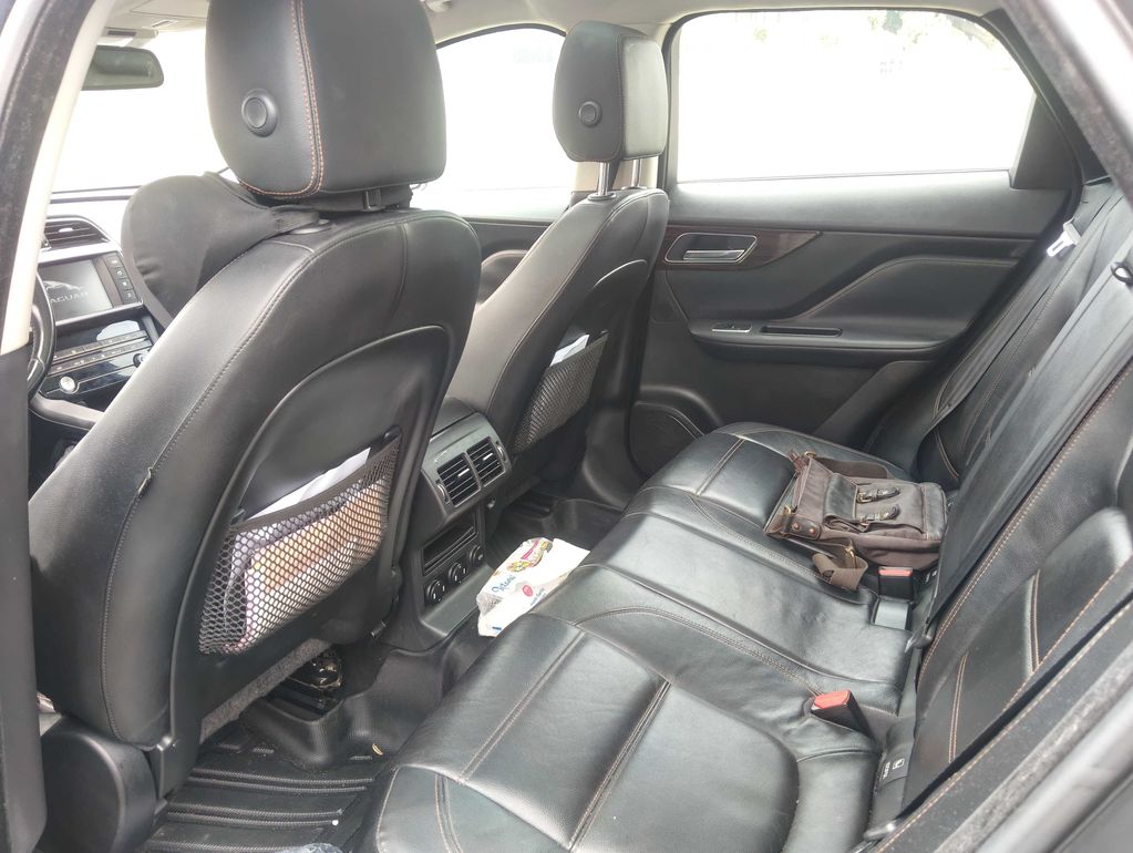 JAGUAR F-Pace 2016