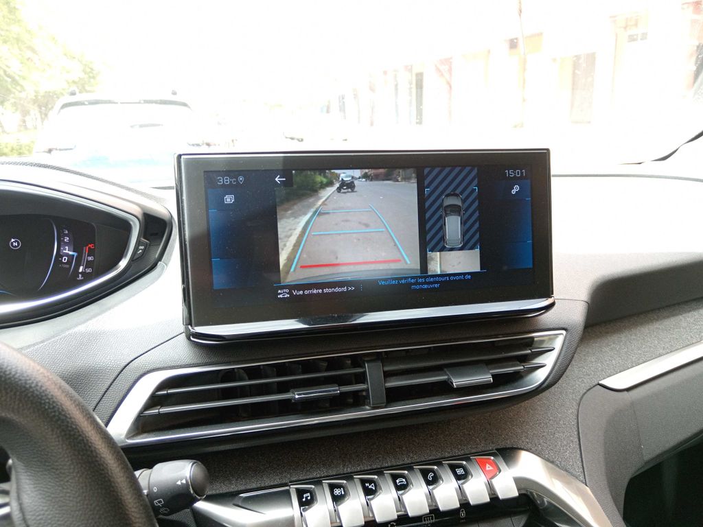PEUGEOT 3008 2021
