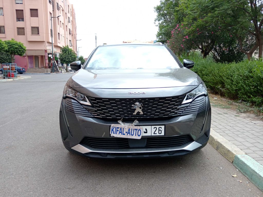 PEUGEOT 3008 2021