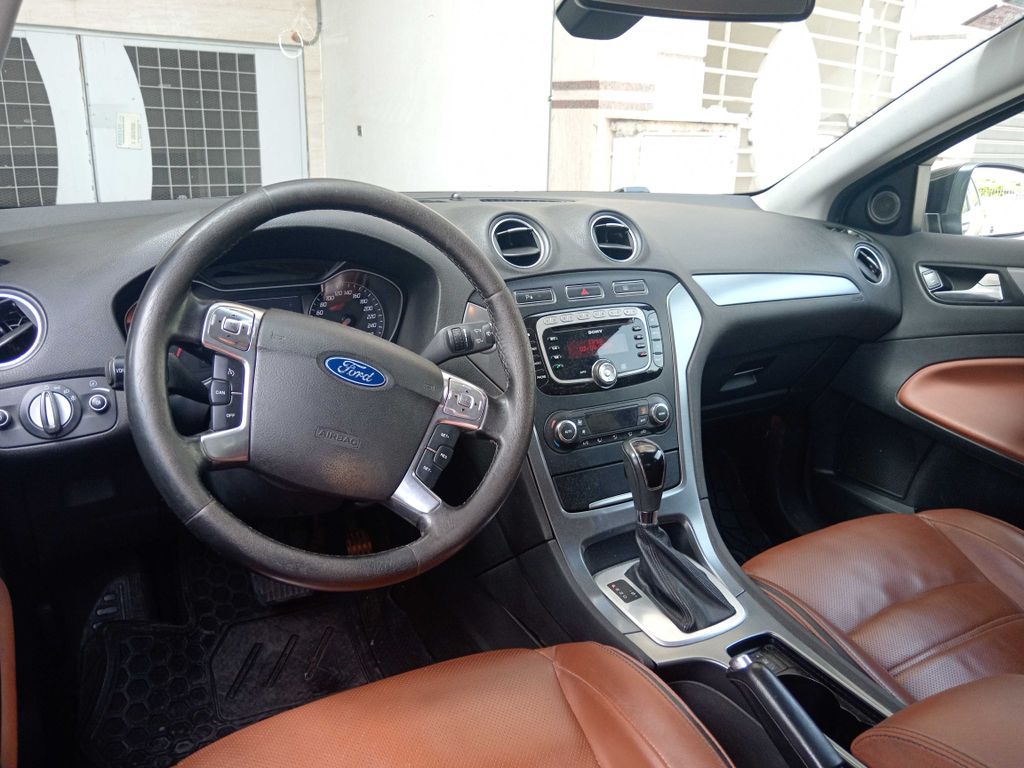 FORD Mondeo 2012