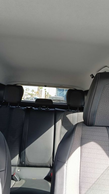 PEUGEOT 2008 2021