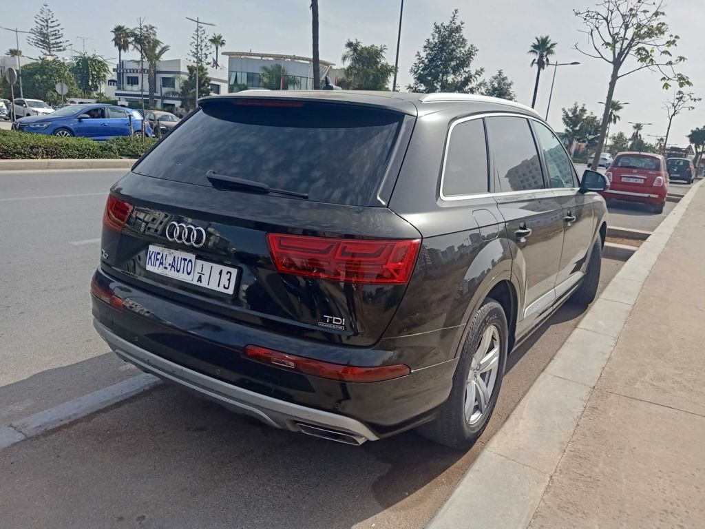 AUDI Q7 2016