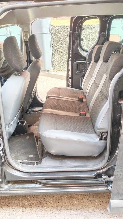 RENAULT Express 2025