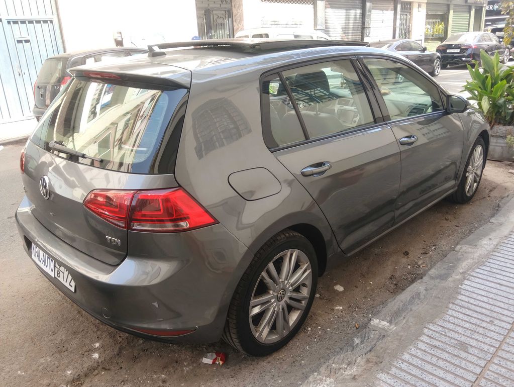 VOLKSWAGEN Golf 2018