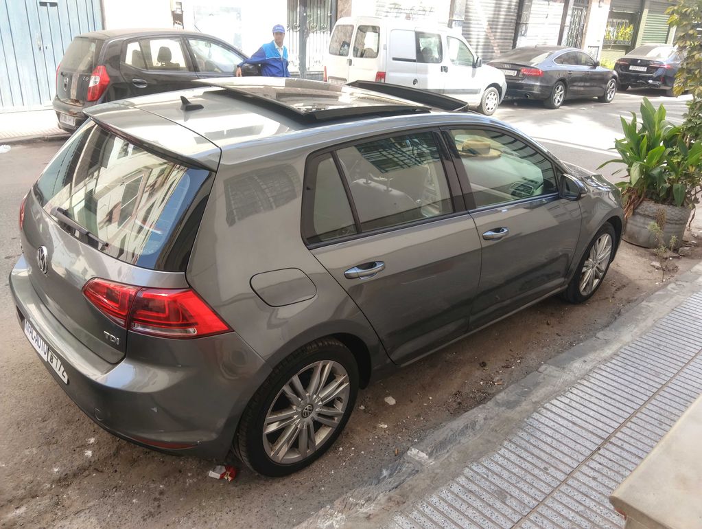 VOLKSWAGEN Golf 2018
