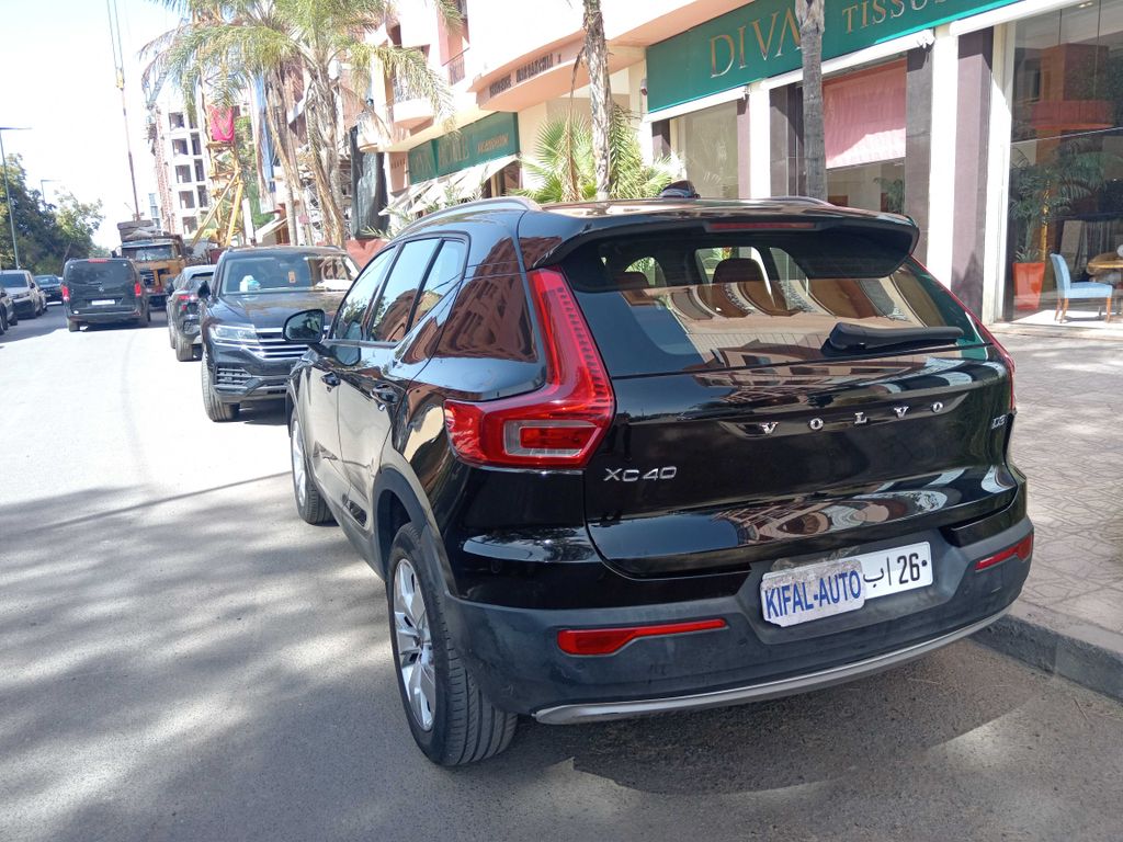 VOLVO XC40 2018
