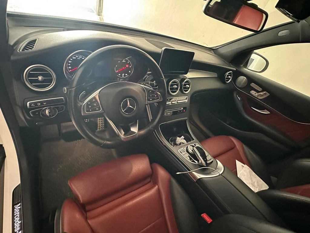 MERCEDES-BENZ GLC Coupé 2019