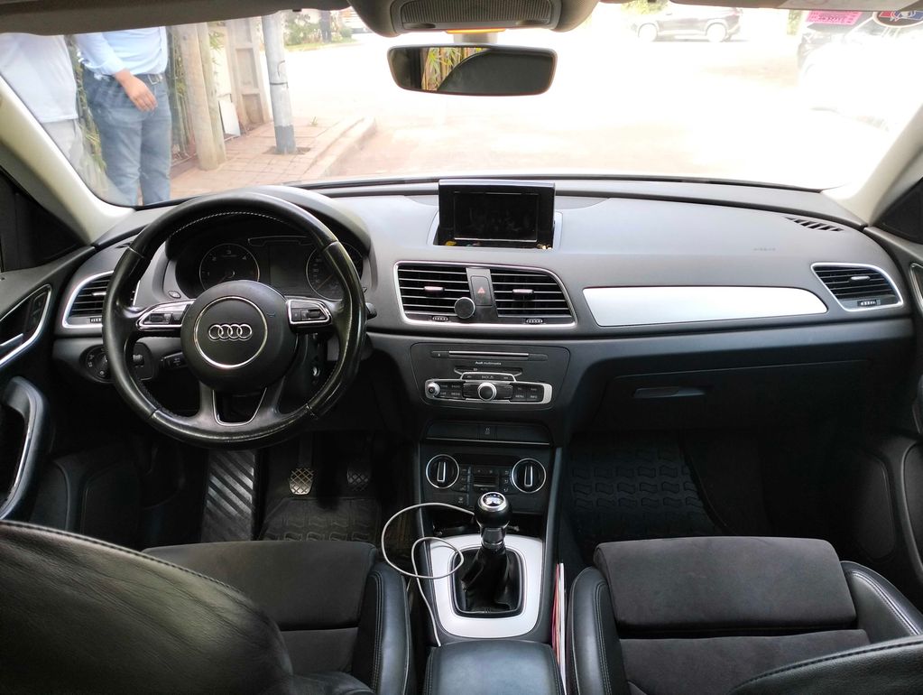 AUDI Q3 2015