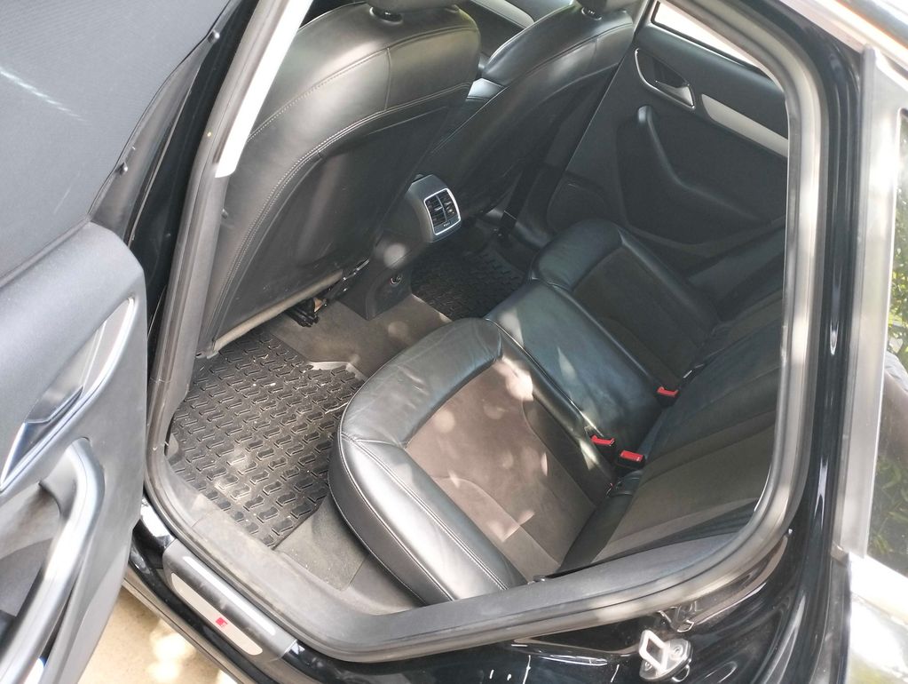 AUDI Q3 2015