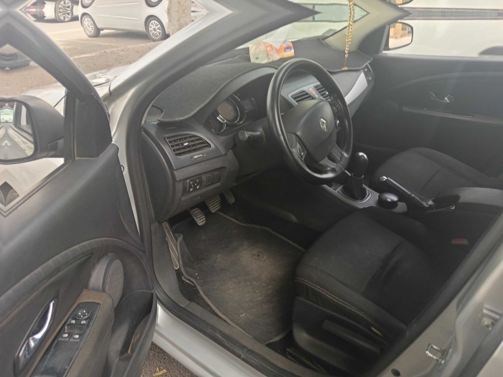 RENAULT Megane 2014