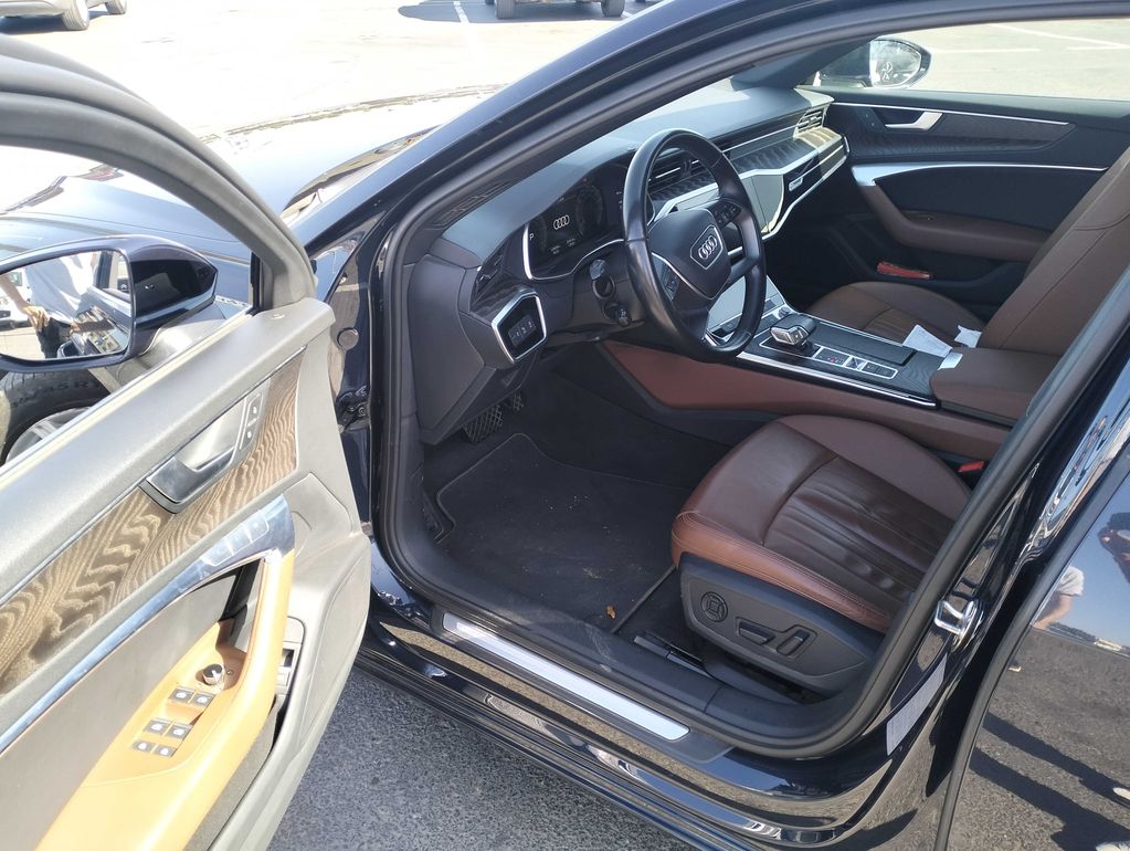 AUDI A6 2021