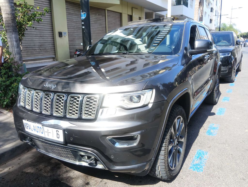 JEEP Grand Cherokee