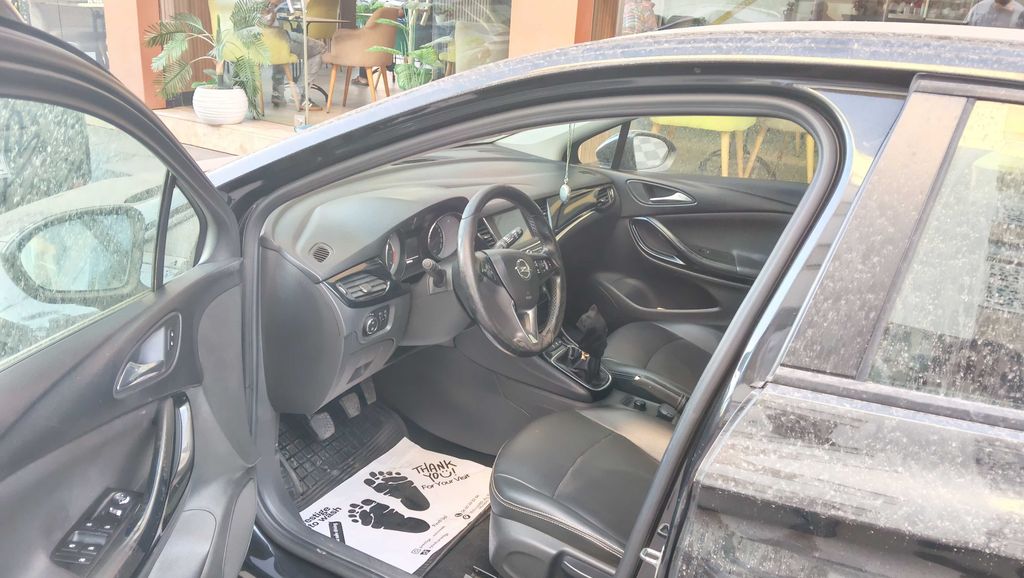 OPEL Astra 2017