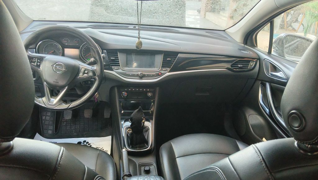 OPEL Astra 2017